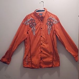 Roar button up sleeved shirt